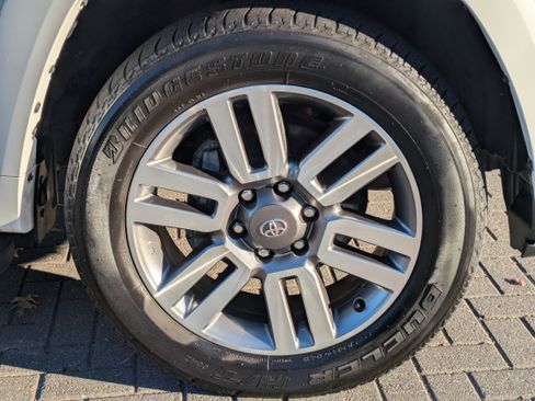 Used 2022 Toyota 4Runner TRD Sport image 12