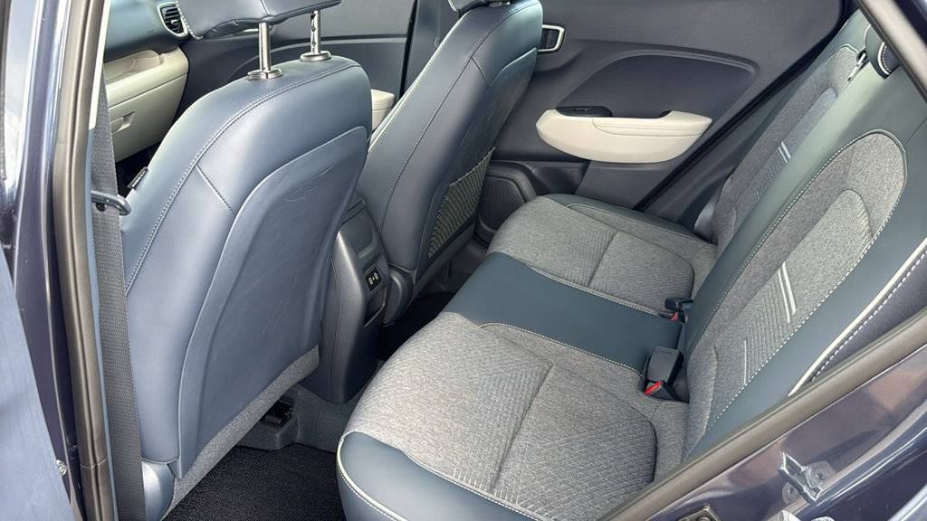 Used 2026 Hyundai Venue SEL FWD image 11