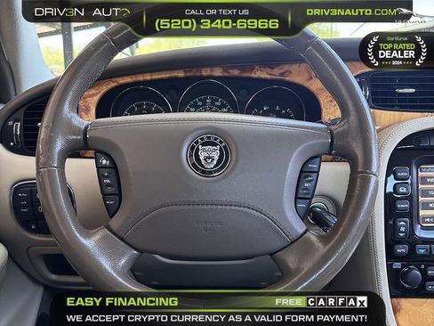 Used 2007 Jaguar XJ8 RWD image 9