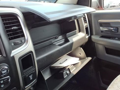 Used 2019 RAM 1500 Classic SLT w/ Luxury Group AWD/4WD image 24
