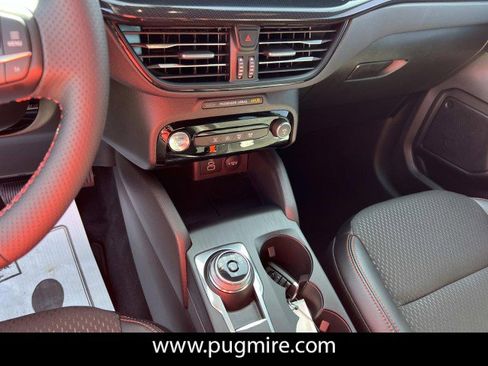 Used 2025 Ford Escape ST-Line w/ Tech Pack #1 image 30