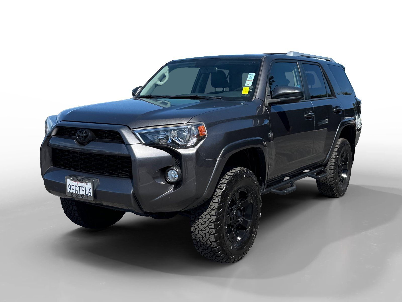 Used 2018 Toyota 4Runner SR5 w/ Wilderness Package AWD/4WD image 1