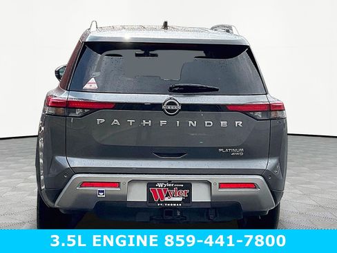 Used 2025 Nissan Pathfinder Platinum image 5