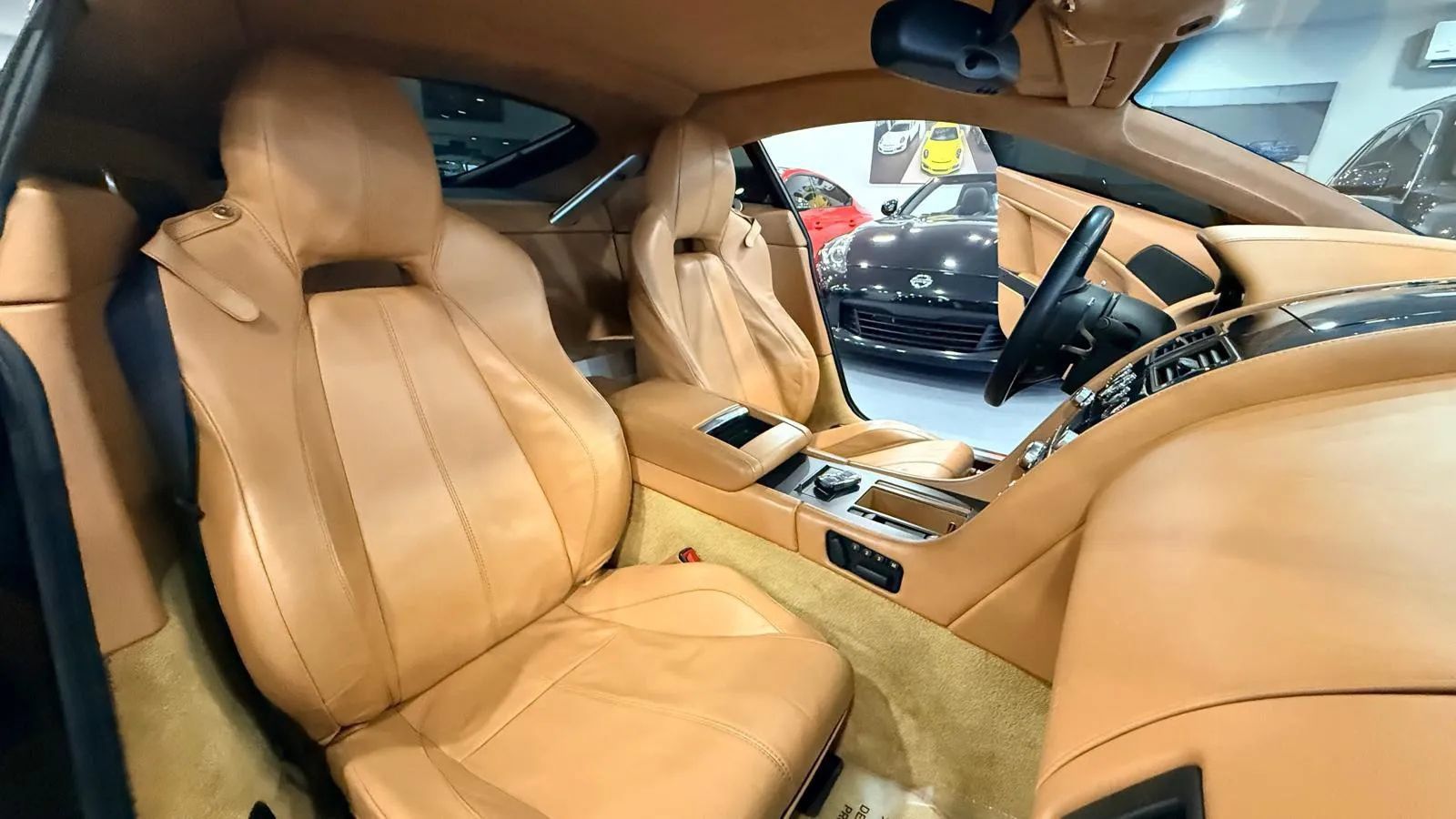 Used 2012 Aston Martin V8 Vantage Coupe RWD image 14