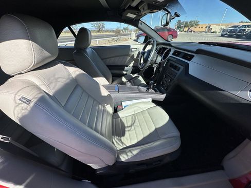 Used 2011 Ford Mustang Premium w/ Comfort Pkg image 19