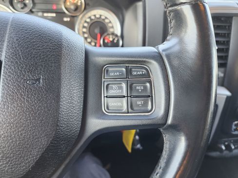 Used 2017 RAM 1500 Big Horn AWD/4WD image 30