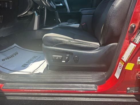 Used 2016 Toyota 4Runner SR5 Premium RWD image 11