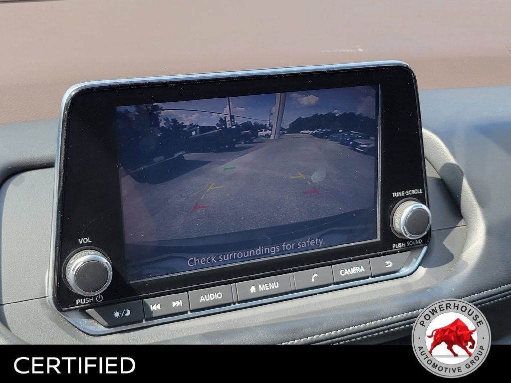 Used 2023 Nissan Rogue SV FWD image 25