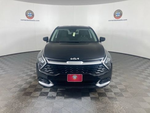 Certified 2025 Kia Sportage LX image 30