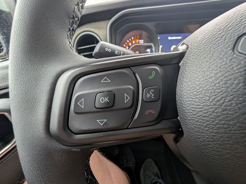 New 2026 Jeep Gladiator Sport AWD/4WD image 24