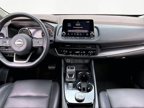 Used 2023 Nissan Rogue SV w/ SV Premium B Package image 7