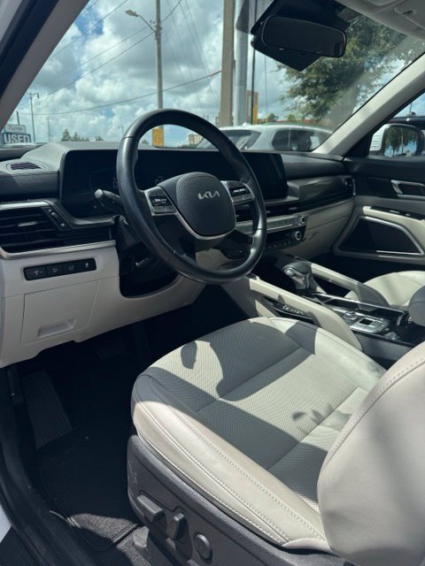 Used 2025 Kia Telluride S FWD image 14