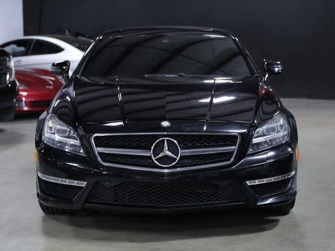 Used 2012 Mercedes-Benz CLS 63 AMG image 4