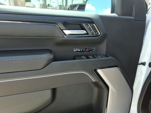 New 2026 GMC Sierra 1500 AT4X AWD/4WD image 14
