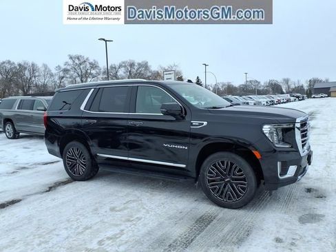 Used 2022 GMC Yukon SLT w/ SLT Luxury Package AWD/4WD image 1