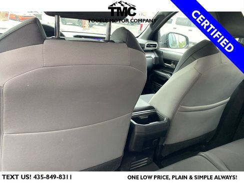 Used 2025 Toyota Tacoma TRD Off-Road image 22