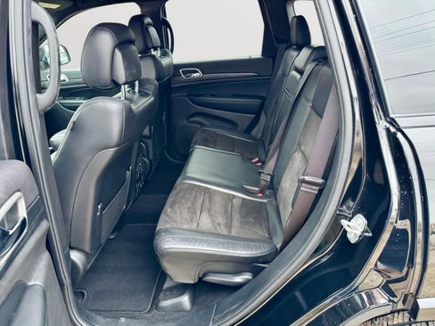 Used 2020 Jeep Grand Cherokee Altitude AWD/4WD image 22