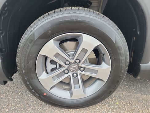 Used 2025 Honda Pilot EX-L image 17