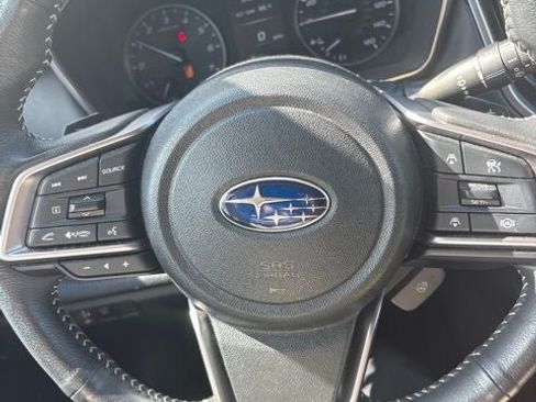 Used 2025 Subaru Outback Limited AWD/4WD image 14