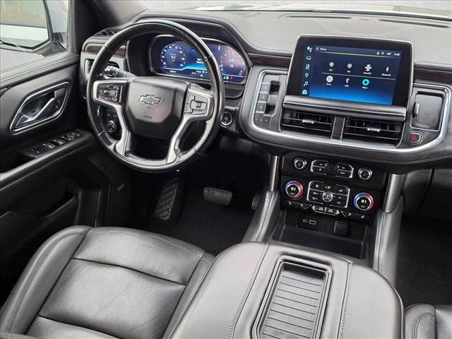 Used 2023 Chevrolet Suburban Z71 w/ Luxury Package AWD/4WD image 20