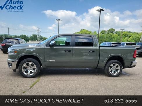 Used 2026 RAM 1500 Big Horn AWD/4WD image 2