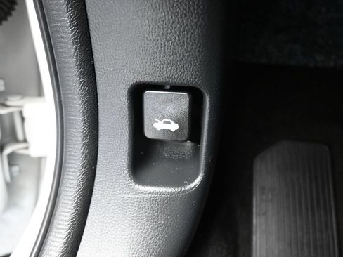 Used 2018 Honda Accord EX-L image 31
