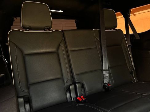 Used 2021 GMC Yukon XL SLT AWD/4WD image 80