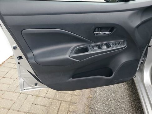 Certified 2025 Nissan Versa SV w/ Trunk Package FWD image 24
