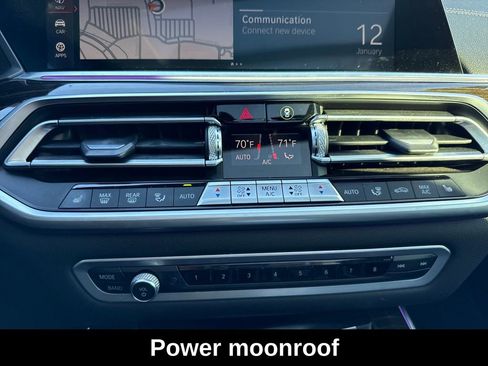 Used 2021 BMW X5 xDrive40i w/ M Sport Package image 22