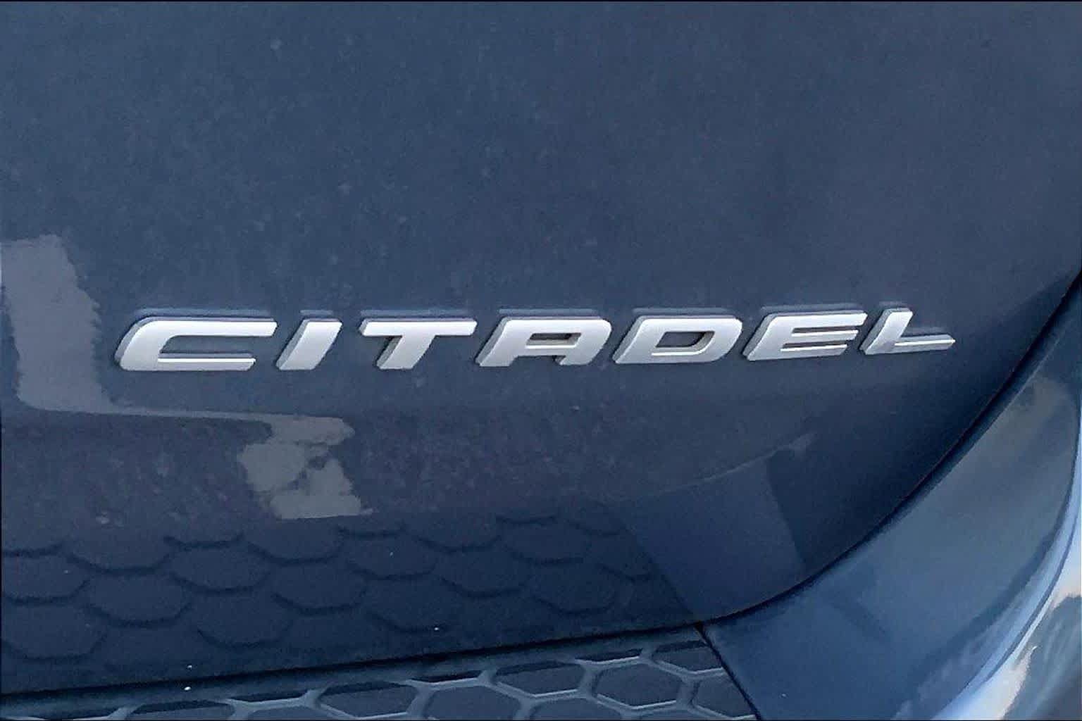 Used 2021 Dodge Durango Citadel w/ Premium Entertainment Group RWD image 9