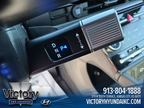Used 2025 Hyundai Santa Fe Calligraphy FWD image 24