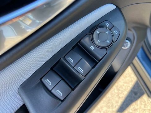 New 2025 Buick Envista Preferred w/ Convenience I Package image 9