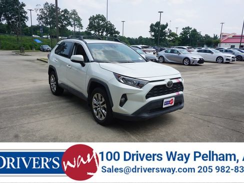 Used 2021 Toyota RAV4 XLE Premium FWD image 1
