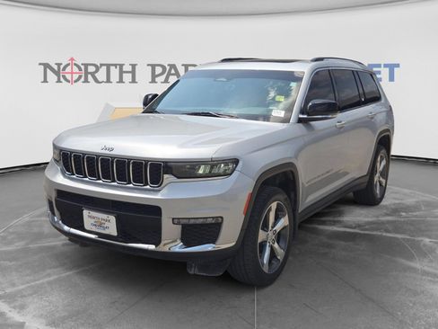 Used 2021 Jeep Grand Cherokee L Limited w/ MOPAR Finishing Package AWD/4WD image 7