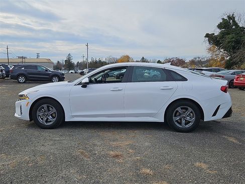 Used 2023 Kia K5 LXS image 4