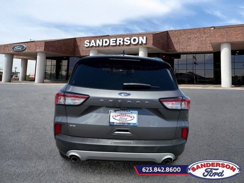 Certified 2022 Ford Escape SE FWD image 4