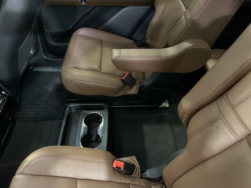 Used 2023 Lincoln Aviator Reserve w/ Elements Package Plus image 11