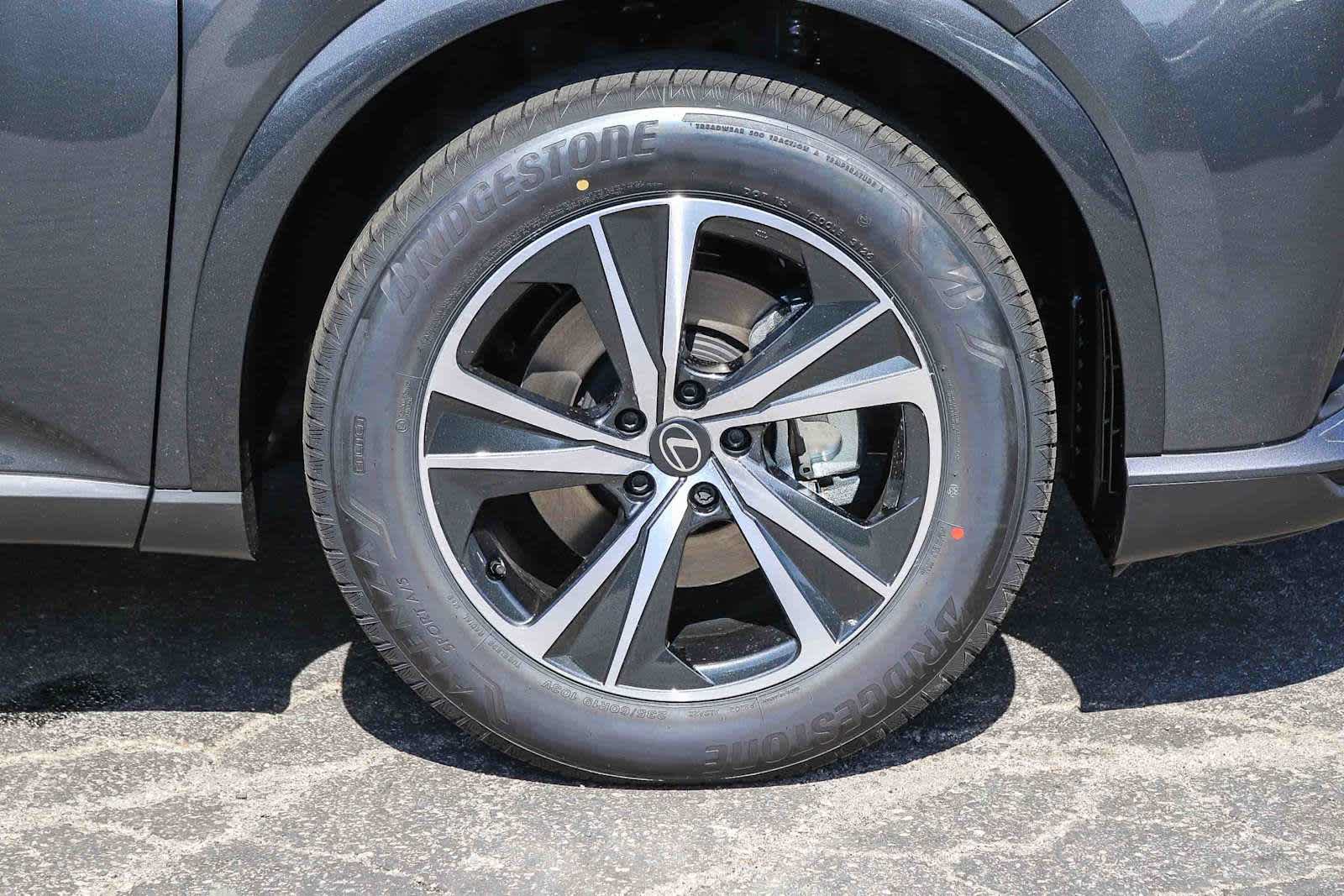 New 2026 Lexus RX 350 Premium w/ Accessory Package (K3) FWD image 9