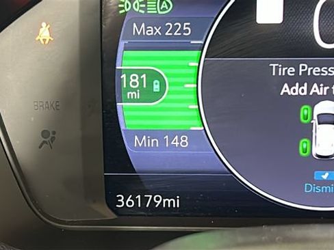 Used 2022 Chevrolet Bolt EUV Premier w/ Launch Edition FWD image 19