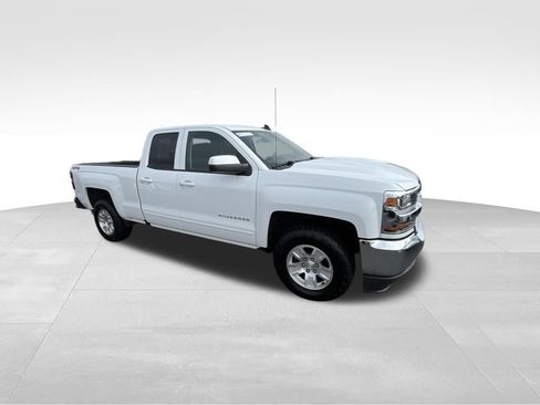 Used 2019 Chevrolet Silverado 1500 LT AWD/4WD image 31