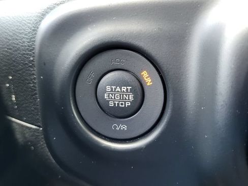 Used 2018 Jeep Wrangler Unlimited Rubicon AWD/4WD image 18