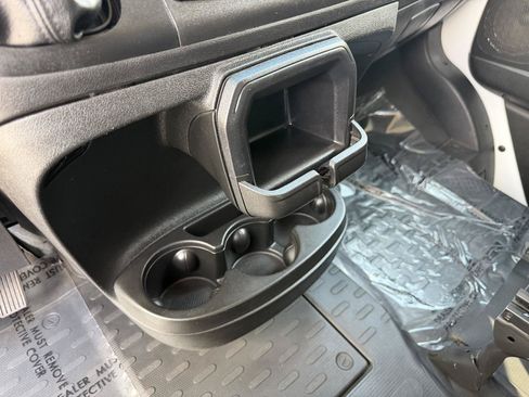 Used 2023 RAM ProMaster 2500 FWD image 21
