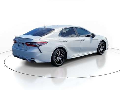 Certified 2024 Toyota Camry SE image 7
