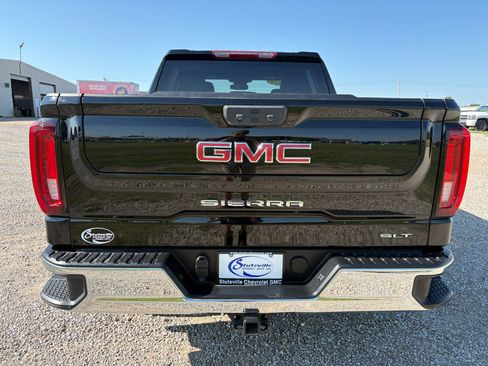 Used 2025 GMC Sierra 1500 SLT RWD image 6