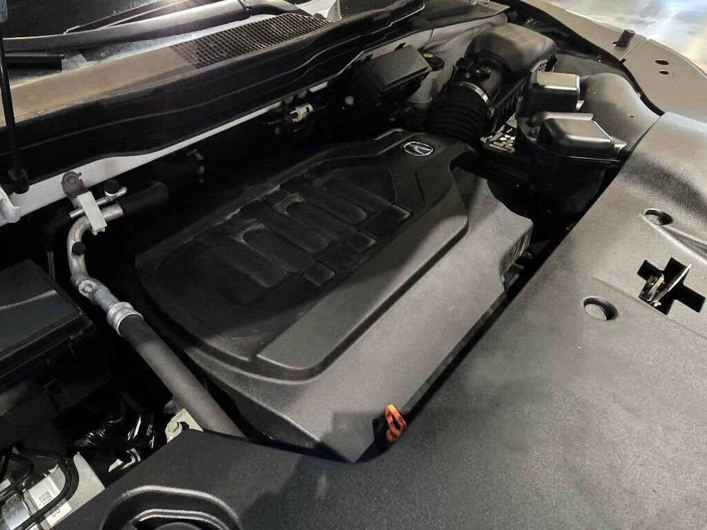 Used 2017 Acura MDX w/ Technology Package AWD/4WD image 42