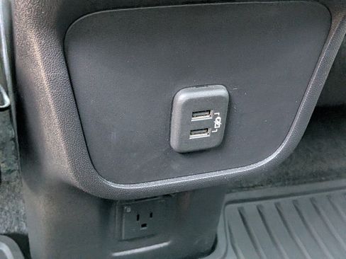 Used 2024 Chevrolet Equinox RS w/ RS Leather Package FWD image 16