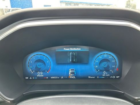 Used 2023 Ford Escape Platinum image 16