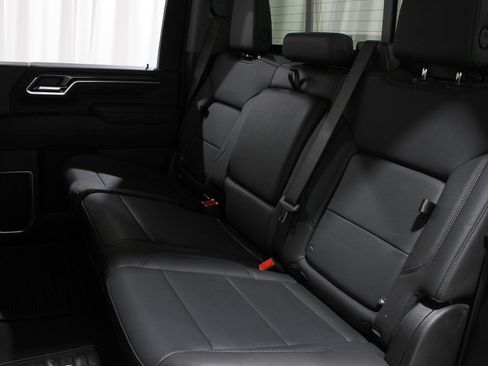 Certified 2024 Chevrolet Silverado 2500 LTZ w/ LTZ Convenience Package image 20