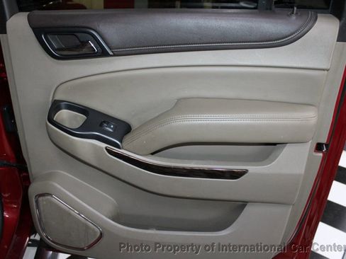 Used 2015 GMC Yukon XL SLE w/ Convenience Package image 24