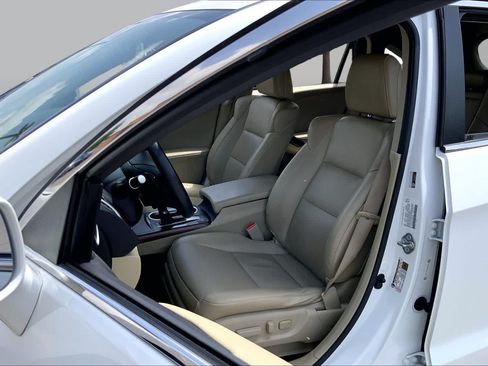 Used 2017 Acura RDX AWD w/ Technology Package image 8